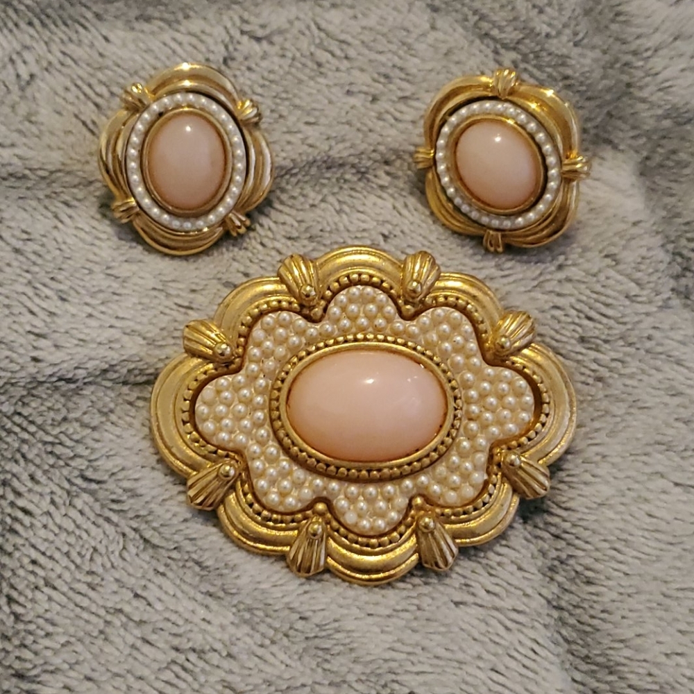 Vintage Brooch and Earrings